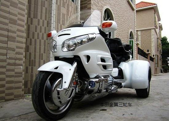 世界最贵三轮摩托车图片